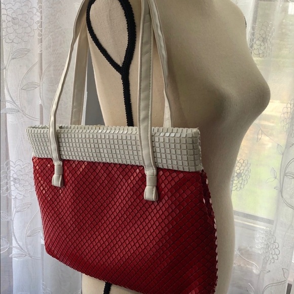 Lumured VTG handbag/purse shoulder red/white  mesh - Picture 8 of 9